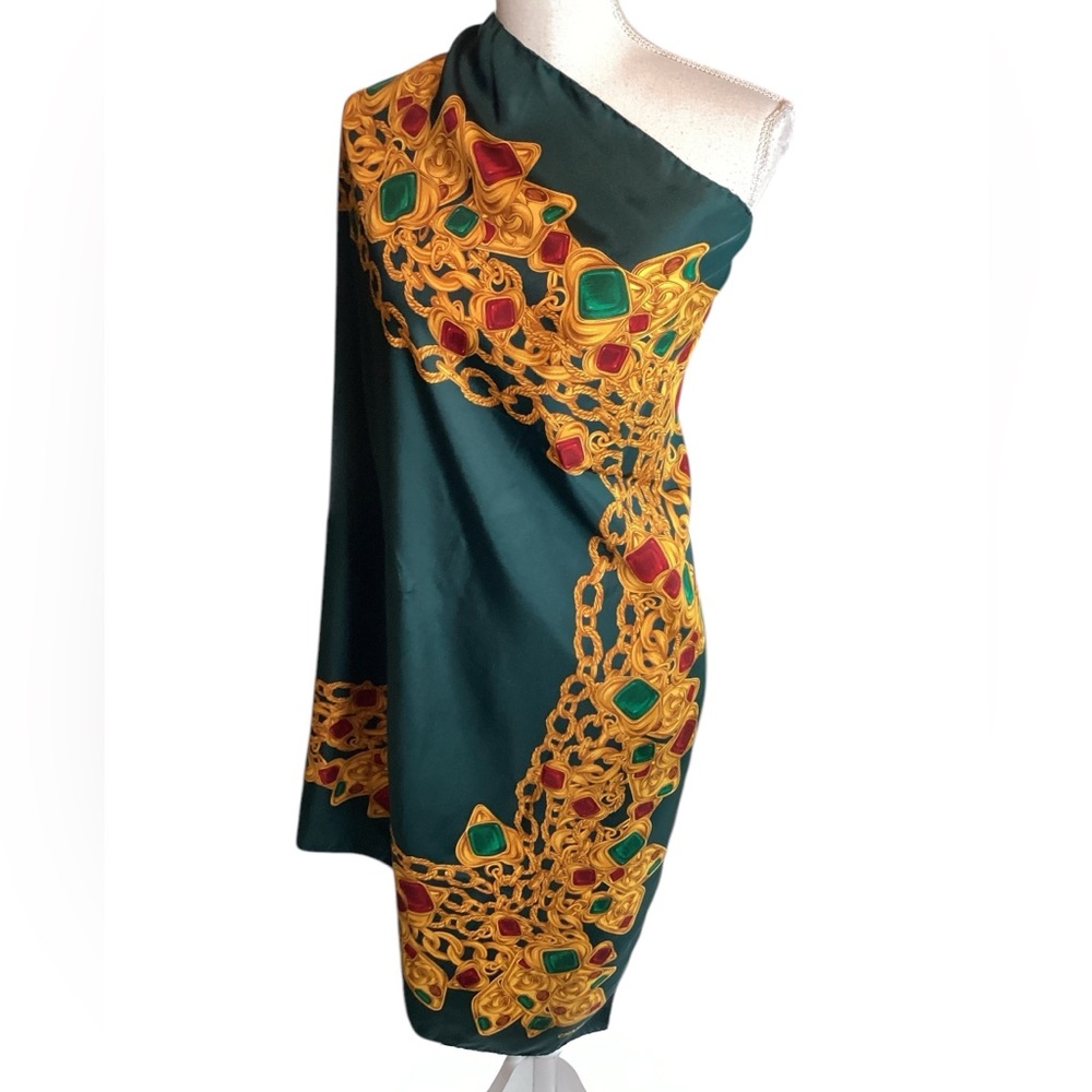 Chanel RARE Circa 1980’s Green & Gripoix Silk Scarf (t199)